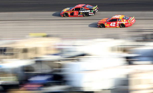 Featured Image for Martin Truex Jr. places sixth at Texas Motor Speedway