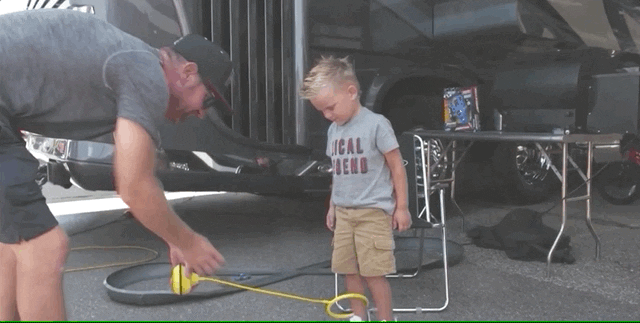 2019 Dec 23 Steveluvender Gifs Kids 23