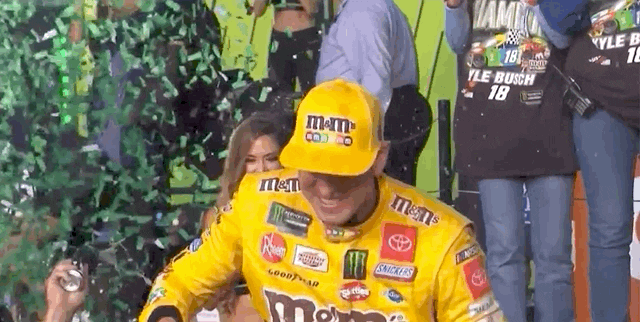 2019 Dec 9 Steveluvender Gifs Victory 12