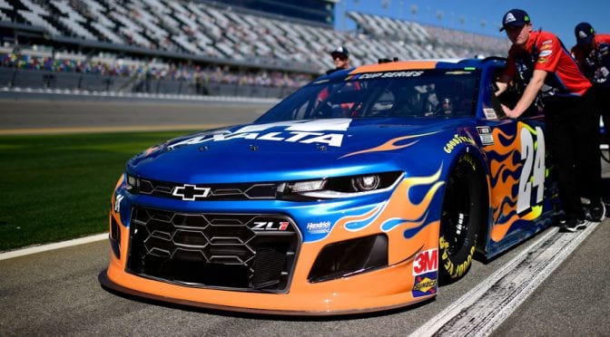 Nos. 22, 24 Duel-winning cars pass post-race inspection