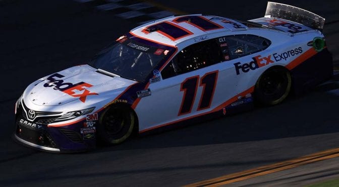 Hamlin, Elliott scores stage wins at Daytona 500