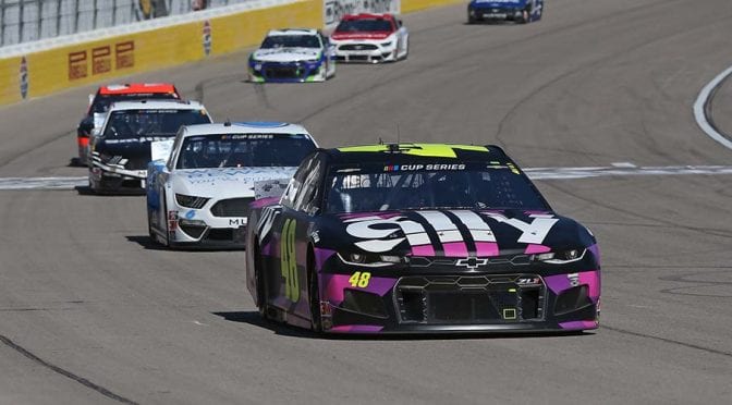 Featured image for Johnson shows speed in fifth-place run at Las Vegas