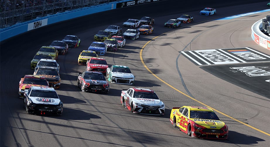 NASCAR, drivers pleased with debut of '20 short-track package | NASCAR