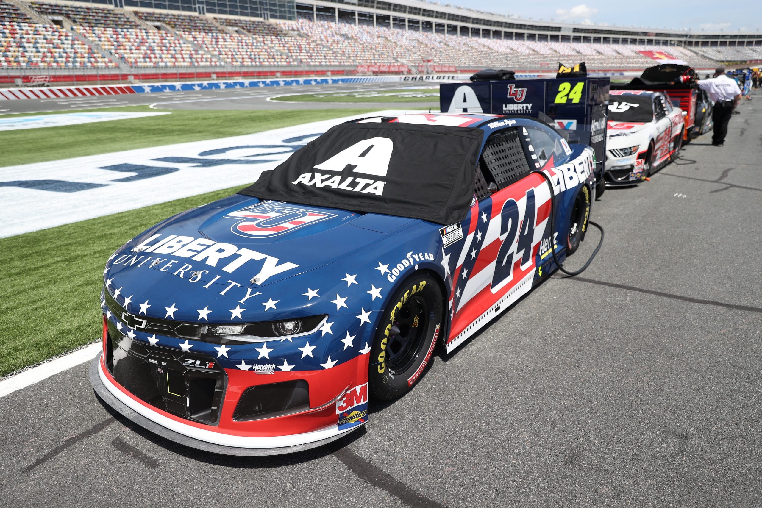At track Photos Coca Cola 600 At Charlotte NASCAR