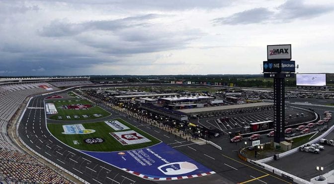 Rain halts Coca-Cola 600 at Charlotte Motor Speedway