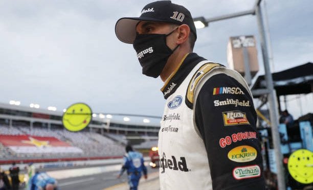 Featured Image for Aric Almirola drives No. 10 Ford Mustang to fifth-place finish at Homestead-Miami Speedway