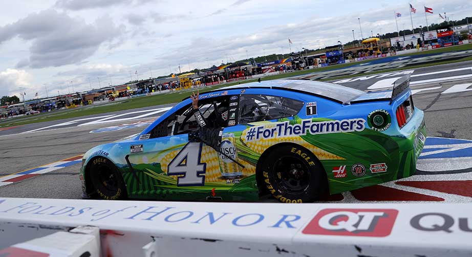 HAMPTON, GEORGIA - JUNE 07: Kevin Harvick, driver of the #4 Busch Light For The Farmers Ford, celebrates after winning the NASCAR Cup Series Folds of Honor QuikTrip 500 at Atlanta Motor Speedway on June 07, 2020 in Hampton, Georgia. (Photo by Kevin C. Cox/Getty Images) | Getty Images