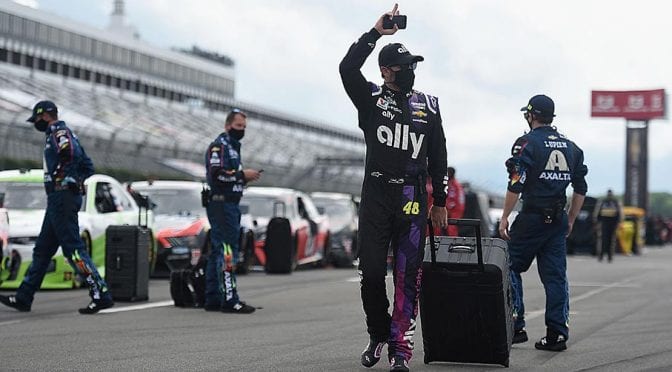 Featured Image for Emotions run high for Jimmie Johnson’s Kentucky return after positive COVID-19 test