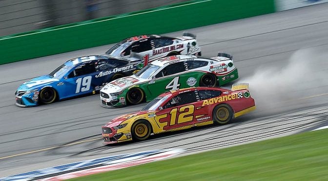 Featured image for Veterans Harvick, Truex foiled by late contact, Custer’s bold Kentucky move