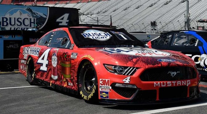 Featured Image for Seeing red: Harvick’s paint scheme highlights Busch Light innovation