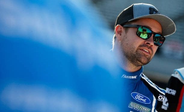 Featured Image for Ricky Stenhouse Jr finishes 10th at Dover International Speedway