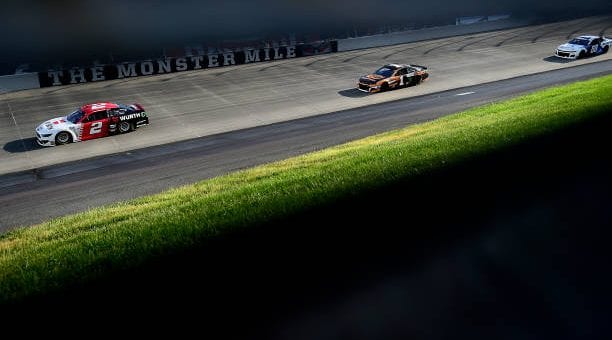 Alex Bowman Takes Fifth At Dover International Speedway Official Site Of Nascar