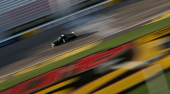 Featured image for NASCAR fines seven national series teams for lug-nut violations at Las Vegas