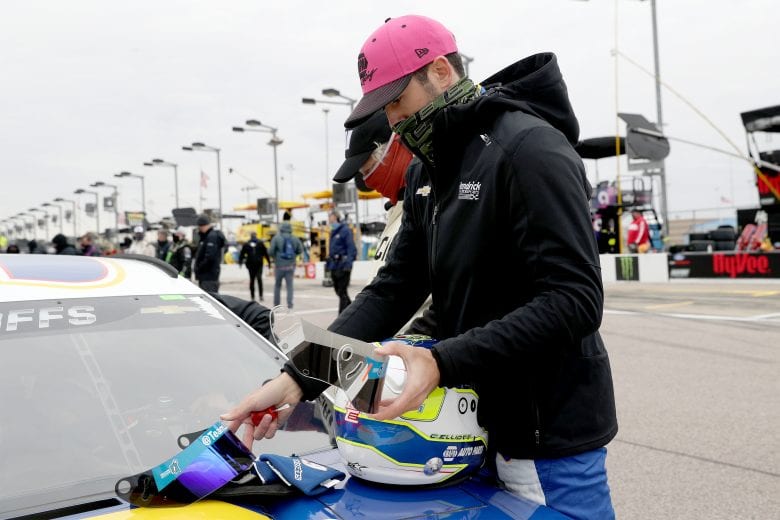 KANSAS CITY, KANSAS - OCTOBER 18: Chase Elliott, driver of the #9 NAPA Auto Parts Chevrolet, prepares his helmet prior to the NASCAR Cup Series  Hollywood Casino 400 at Kansas Speedway on October 18, 2020 in Kansas City, Kansas. (Photo by Chris Graythen/Getty Images) | Getty Images