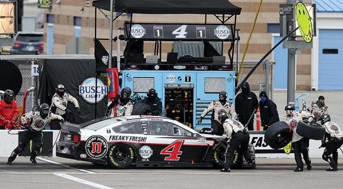 Penalty report: Four teams fined for lug-nut violations at Kansas