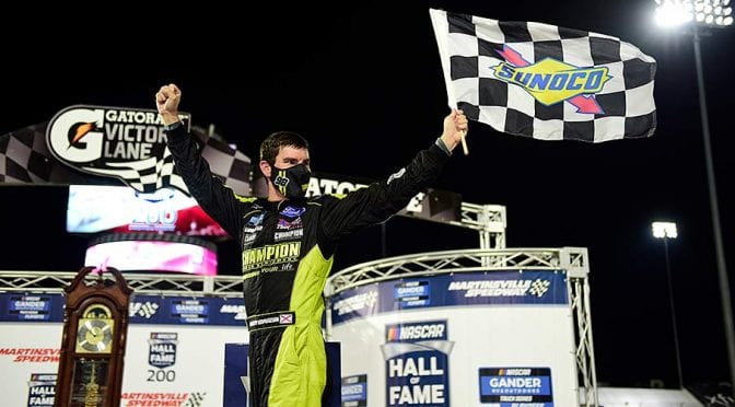 Featured image for Grant Enfinger races into Championship 4 with Gander Trucks win at Martinsville