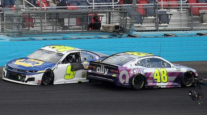 Featured Image for Lasting bonds, lasting image: Elliott’s rise, Johnson’s farewell intersect in Phoenix celebration