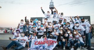 Ruben Rovelo Earns First NASCAR PEAK Mexico Title