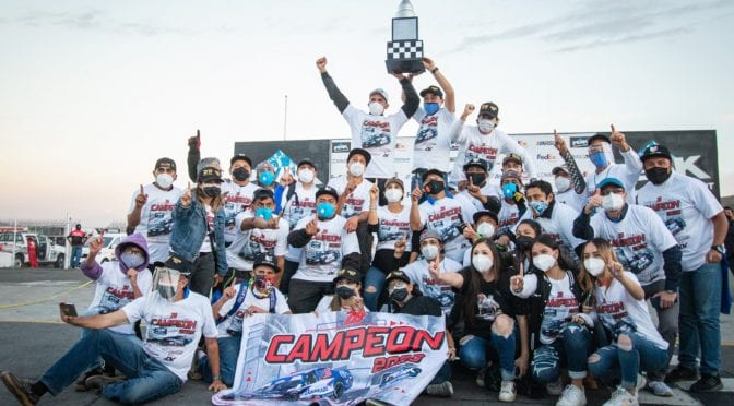 Ruben Rovelo Earns First NASCAR PEAK Mexico Title