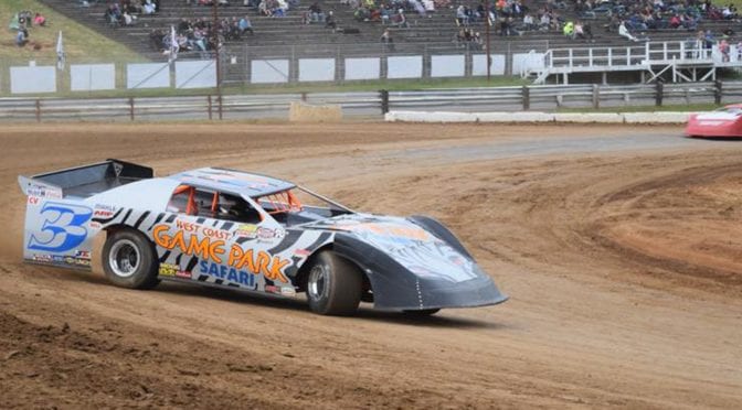 Brody Montgomery Hopes to Add to Trophy Case at Coos Bay This Weekend