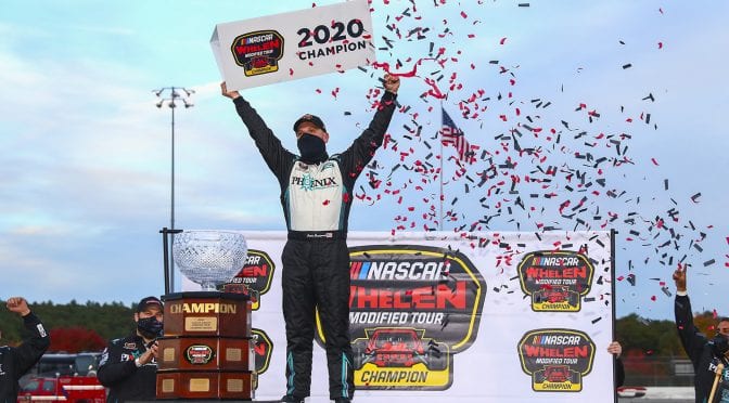 Coronation Time: Justin Bonsignore Celebrates Second NASCAR Whelen Modified Title