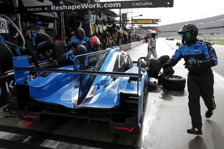 #10 Konica Minolta Acura ARX-05 Acura DPi, DPi: Pit Stop, Helio Castroneves, Alexander Rossi, Filipe Albuquerque, Ricky Taylor