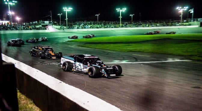 PIT BOX: Seekonk Begins Busy Stretch For Whelen Modified Tour Teams