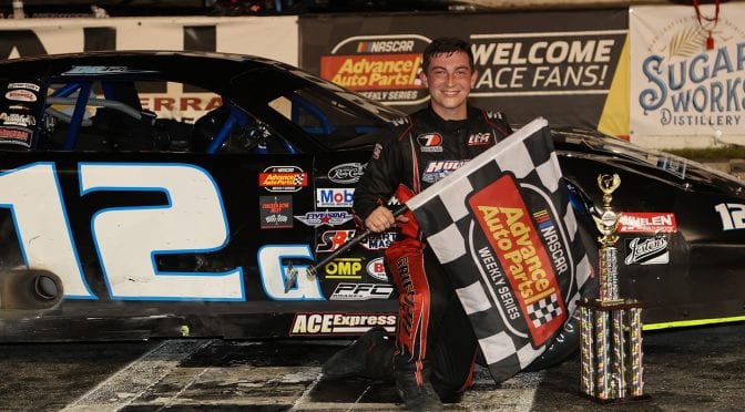 Featured Image for Repeat Performance At World Series For Derek Griffith