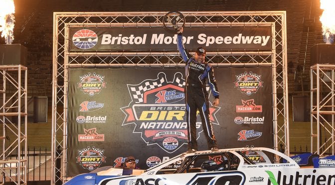 ‘Superman’ Jonathan Davenport Flies Past Kyle Larson For Bristol Dirt Win