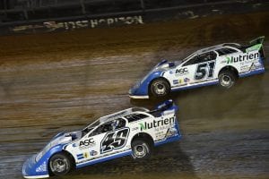 #49: Jonathan Davenport, #51: Kyle Busch