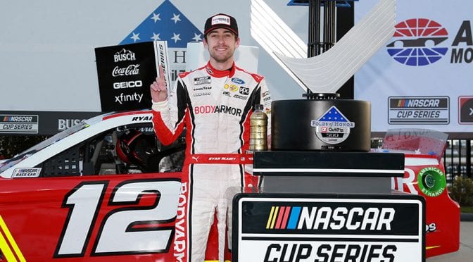 Featured image for Ryan Blaney bypasses dominant Larson at Atlanta, lands first Cup Series win of 2021