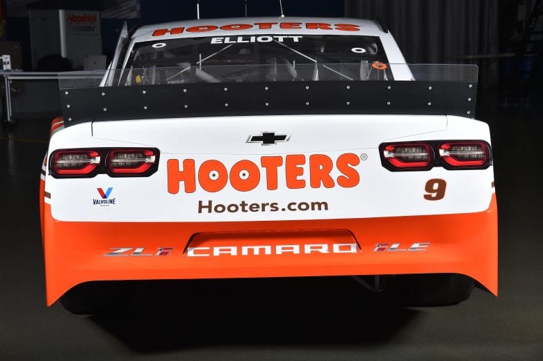 Hendrick Motorsports #9 HOOTERS Chevrolet