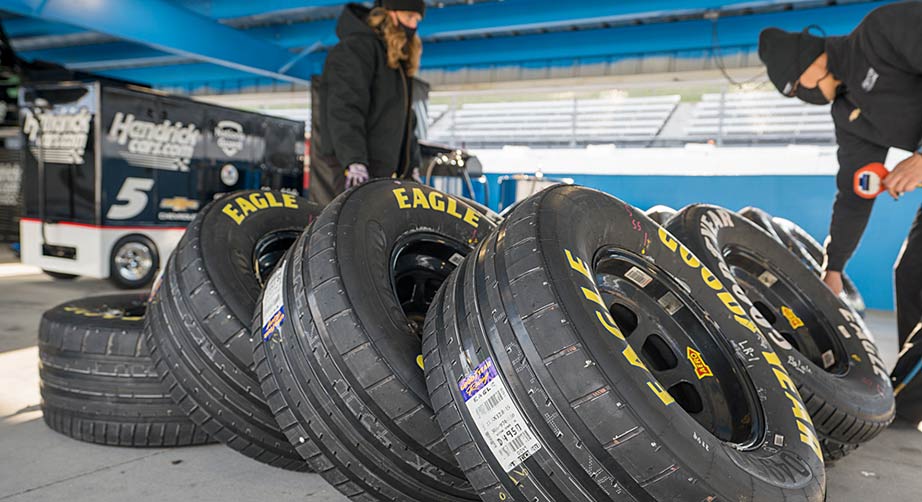 2021 April1 Martinsville 2 Main Image