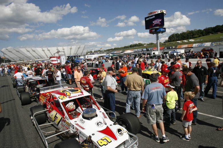 September 27 2009, NASCAR Whelen Modified/Whelen Southern Modified race at Martinsville Speedway.(Tom Whitmore/Getty Images) | Getty Images