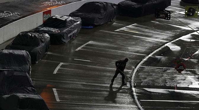 Featured image for Xfinity Series race at Martinsville postponed to Sunday finish