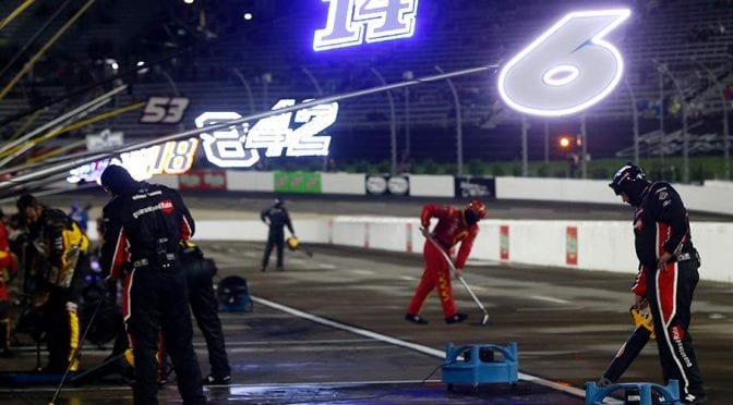 Featured Image for Rain pushes remainder of Cup Series race at Martinsville to Sunday