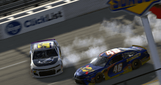 Chris Shearburn saves car after contact with Jimmy Mullis at Richmond