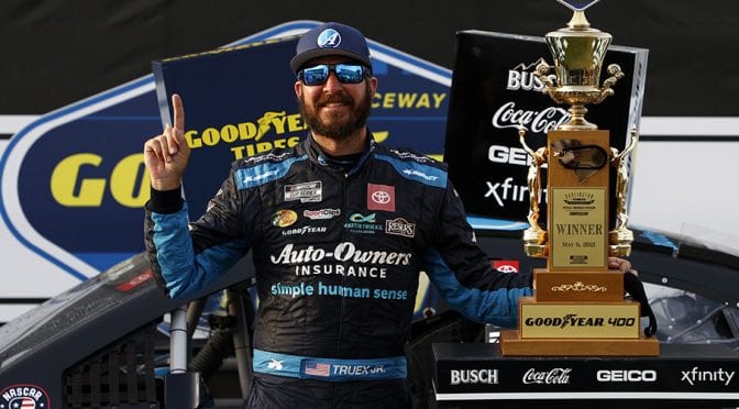 Featured image for NASCAR betting: Short price on Truex opens value elsewhere on Dover oddsboard