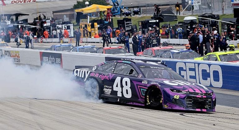 Rick Hendrick: Alex Bowman expected to return in 2022 | NASCAR