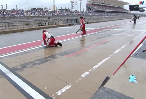 Crew Guys Wiping The Track