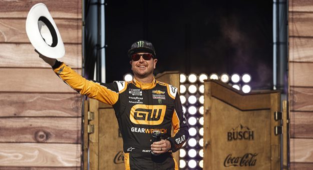 Kurt Busch<br/>Odds to win 2021 Nashville race: 66-1