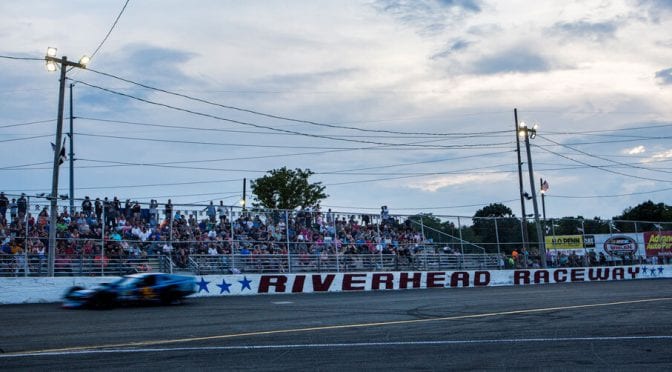 Featured Image for PIT BOX: Whelen Modified Tour heads back to Riverhead Raceway