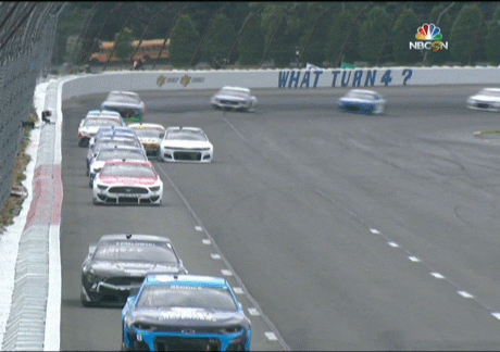 18 Push 24 Frontstretch