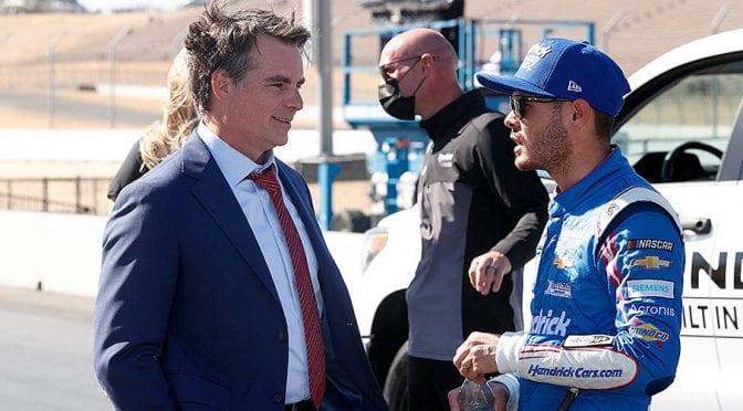 Featured Image for Gordon: Jimmie Johnson ‘a tremendous asset’ for Hendrick Motorsports