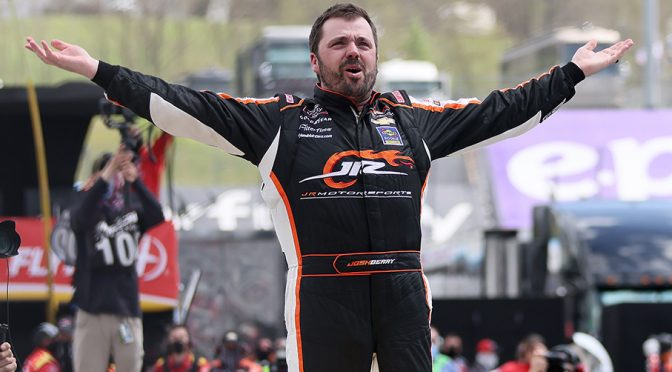 Featured image for Josh Berry to enter full-time Xfinity Series competition in 2022 with JR Motorsports