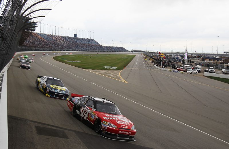 JOLIET, IL - SEPTEMBER 19: Tony Stewart, driver of the #14 Office Depot/Mobil 1 Chevrolet, leads a pack of cars during the NASCAR Sprint Cup Series GEICO 400 at Chicagoland Speedway on September 19, 2011 in Joliet, Illinois. (Photo by Jonathan Daniel/Getty Images) | Getty Images