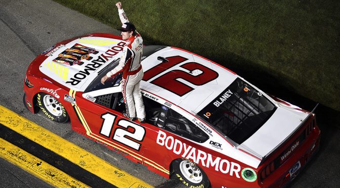 Ryan Blaney survives overtime at Daytona, wins regular-season finale for third 2021 win