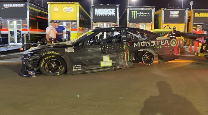 Kurt Busch sidelined early after Stage 1 crash at Richmond