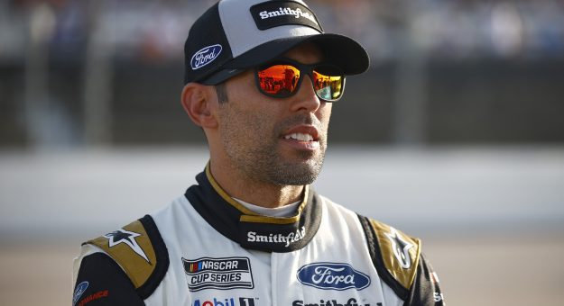 Aric Almirola<br/>Odds to win 2021 Las Vegas playoff race: 100-1