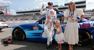 Sugarlands, Earnhardts announce partnership